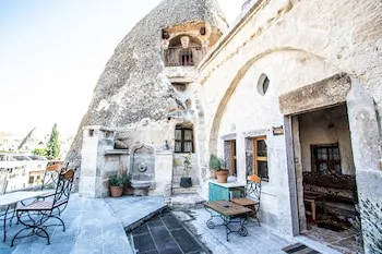 Kelebek Cave Hotel