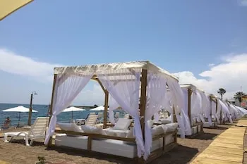 Esperanza Hotel