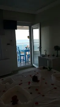 Yasemin Suite