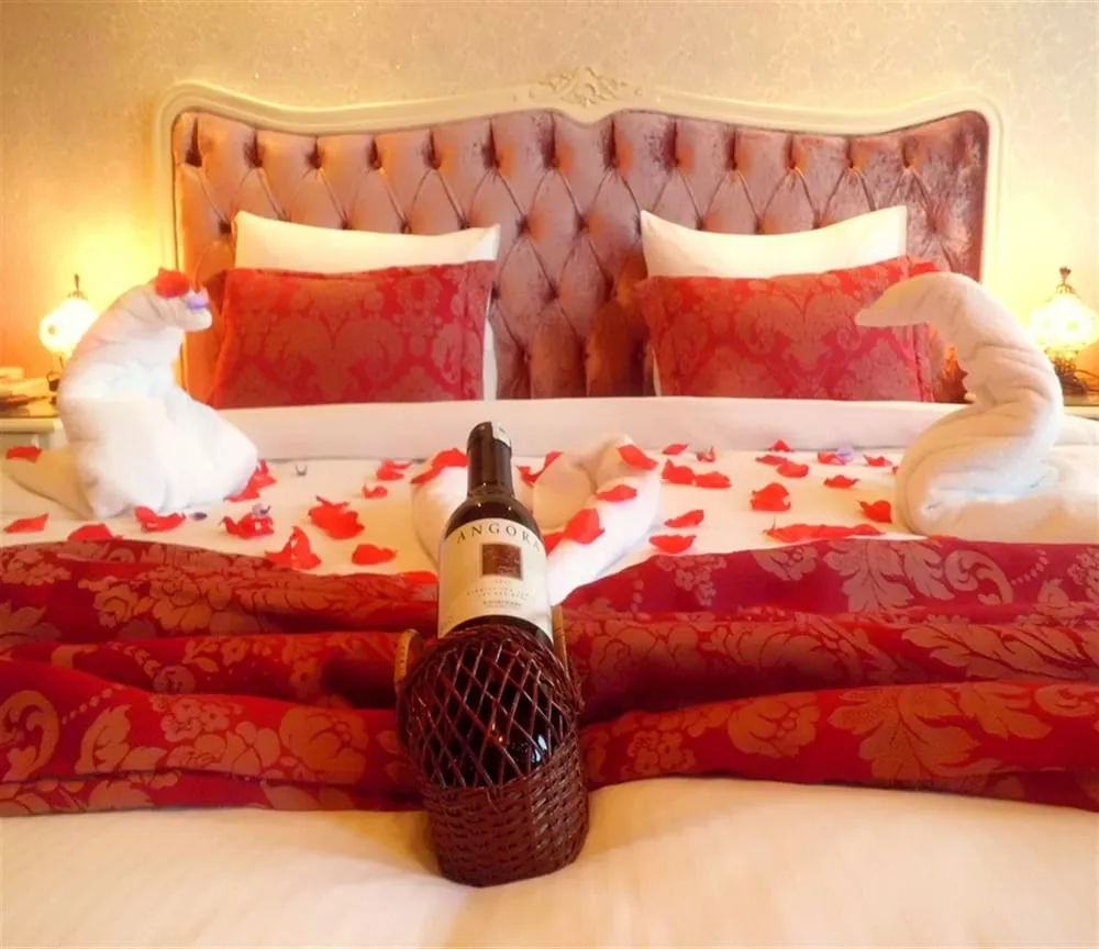 Romantic Room