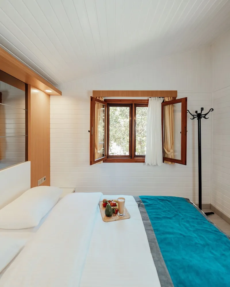 Wood House (Single Use)