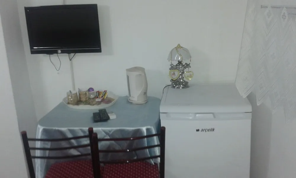 Economy Tek Büyük veya İki Ayrı Yataklı Oda (Basement)