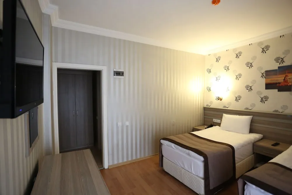 Deluxe Tek Kişilik Oda