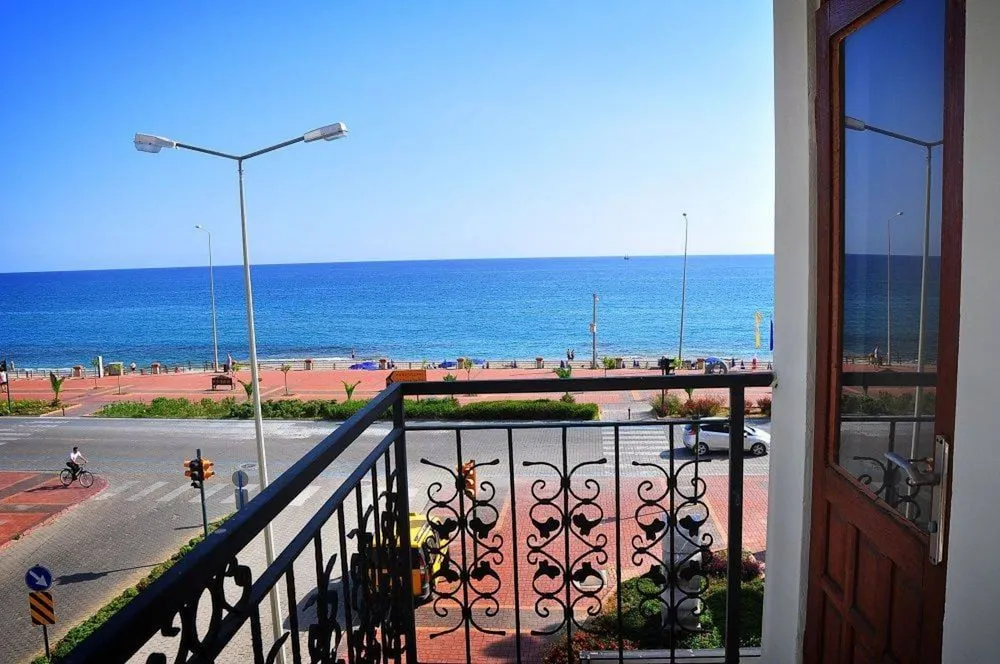 Standard Oda, Deniz Manzaralı