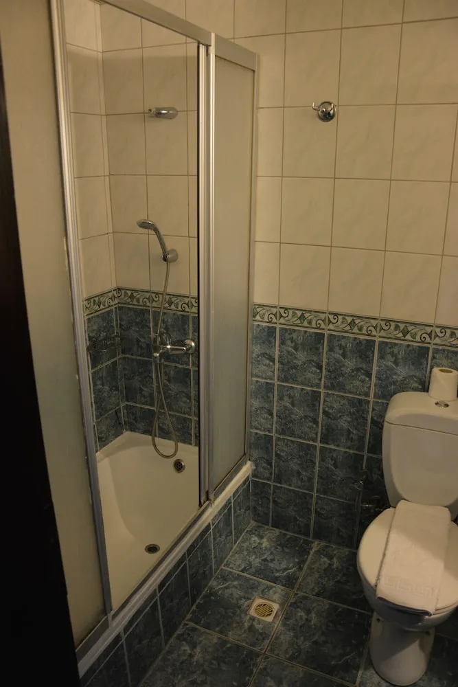 Standard Tek Büyük veya İki Ayrı Yataklı Oda, Balkon