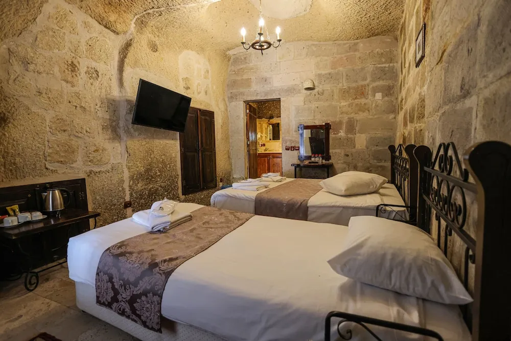 Deluxe Üç Kişilik Oda