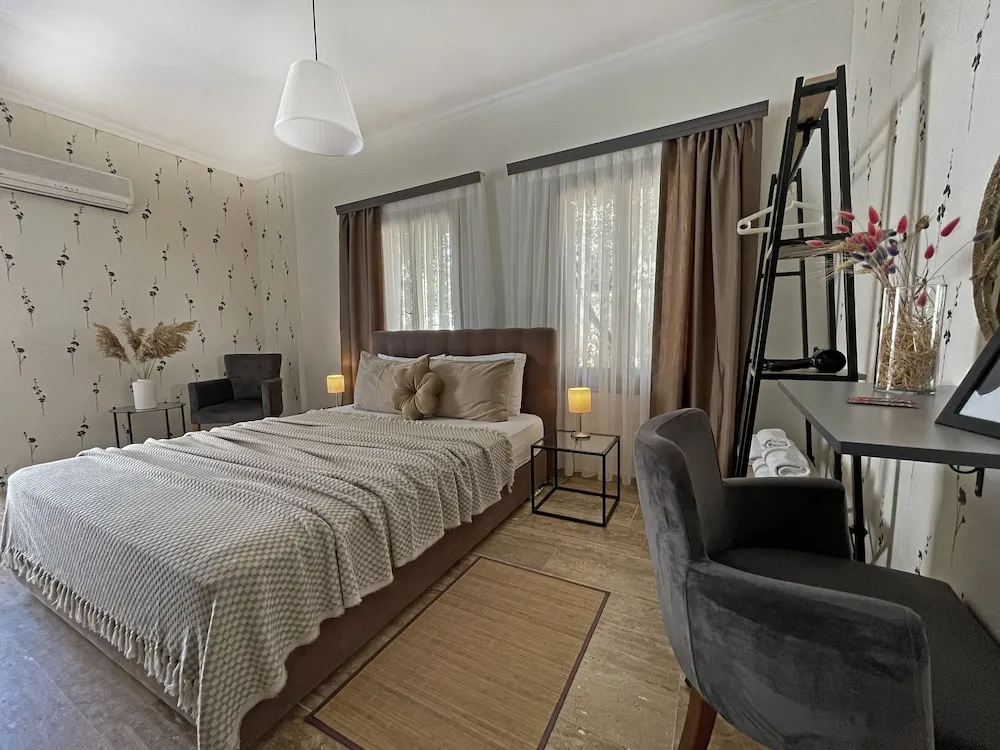 Comfort Tek Büyük veya İki Ayrı Yataklı Oda, Deniz Manzaralı