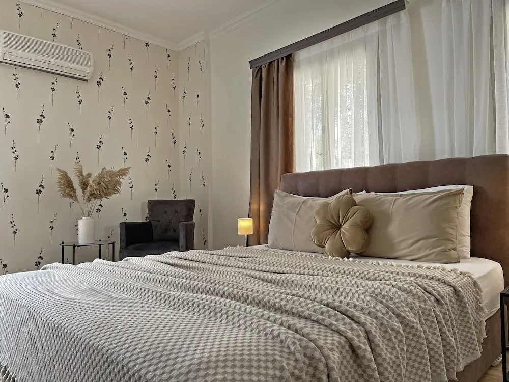 Comfort Tek Büyük veya İki Ayrı Yataklı Oda, Deniz Manzaralı