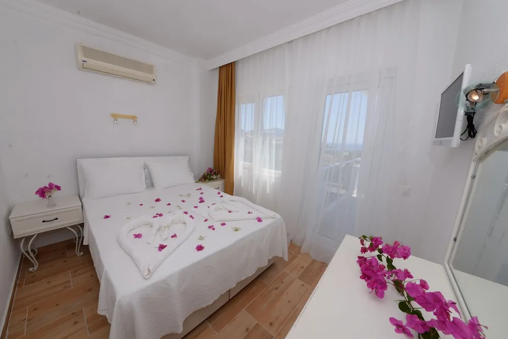 Standard Tek Büyük Yataklı Oda, Deniz Manzaralı