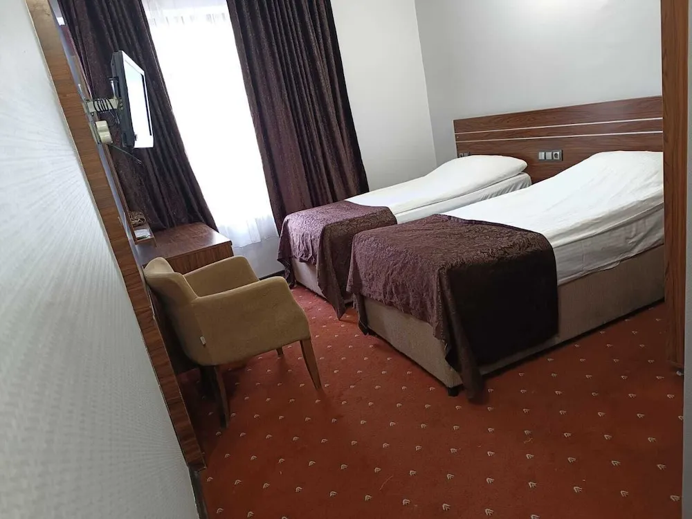 Superior Oda, 2 Büyük (Queen) Boy Yatak