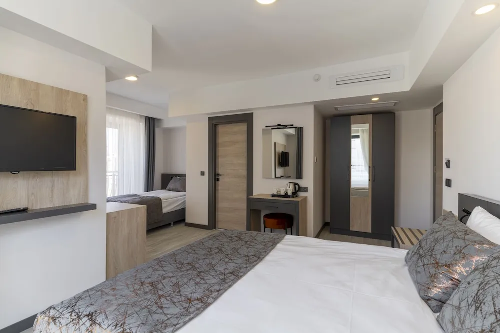 Comfort Üç Kişilik Oda, 1 Yatak Odası