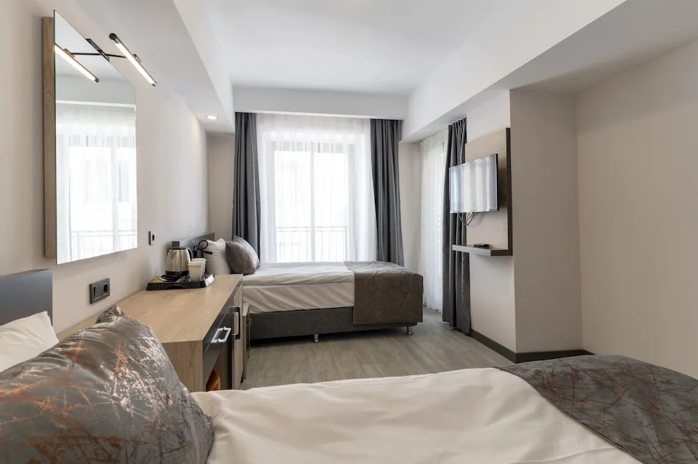 Deluxe İki Ayrı Yataklı Oda