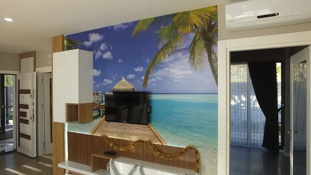 Garden Floor Apartment ,1 Bedroom