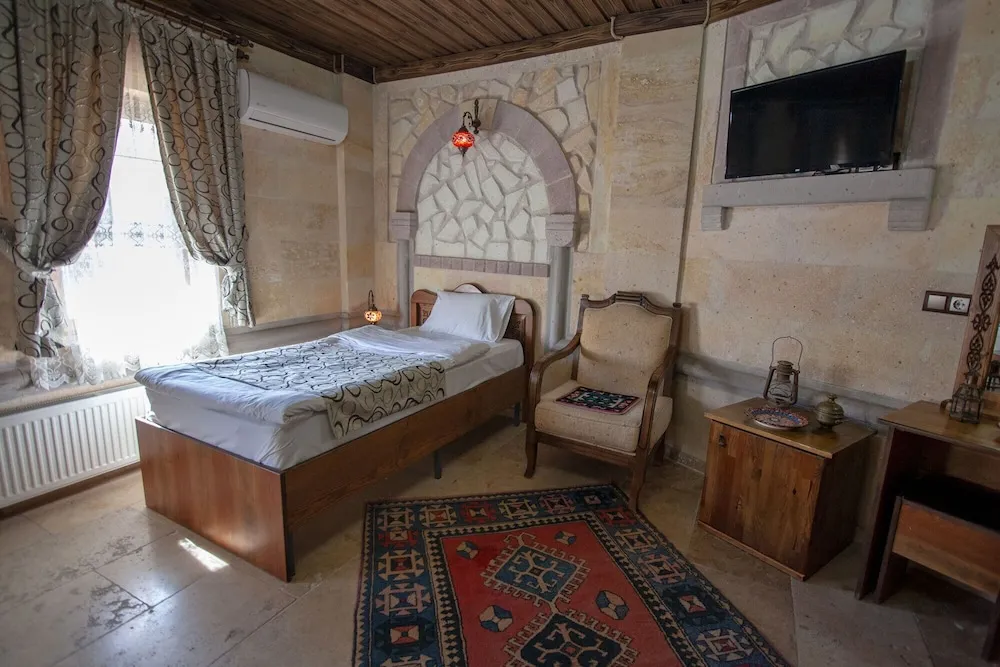 Deluxe Üç Kişilik Oda