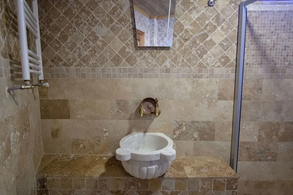 Deluxe Üç Kişilik Oda