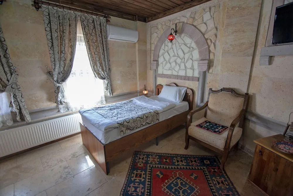 Deluxe Üç Kişilik Oda