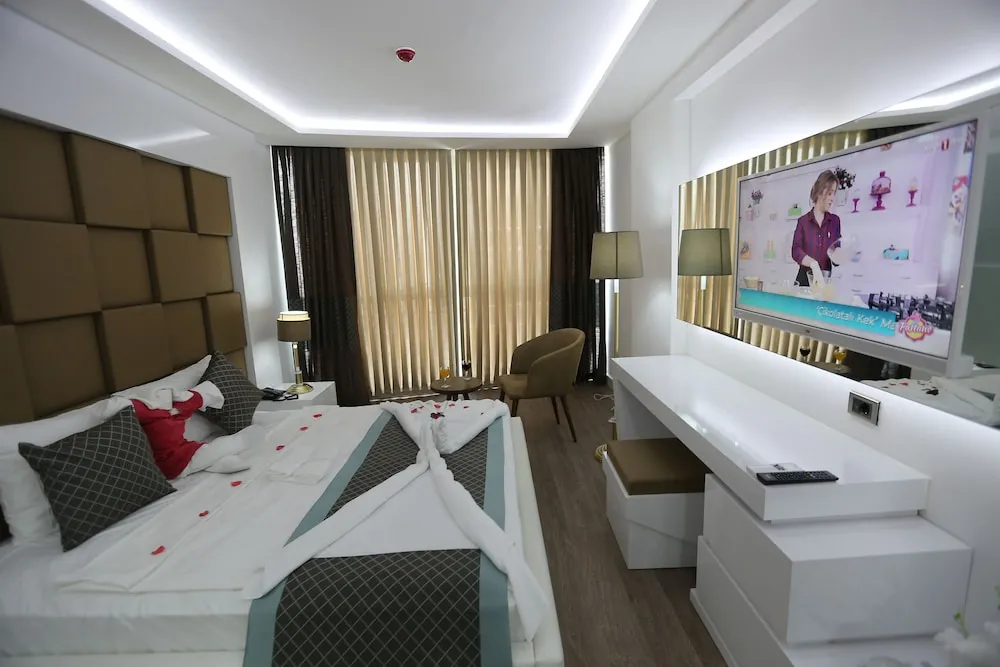 Standard Tek Büyük veya İki Ayrı Yataklı Oda