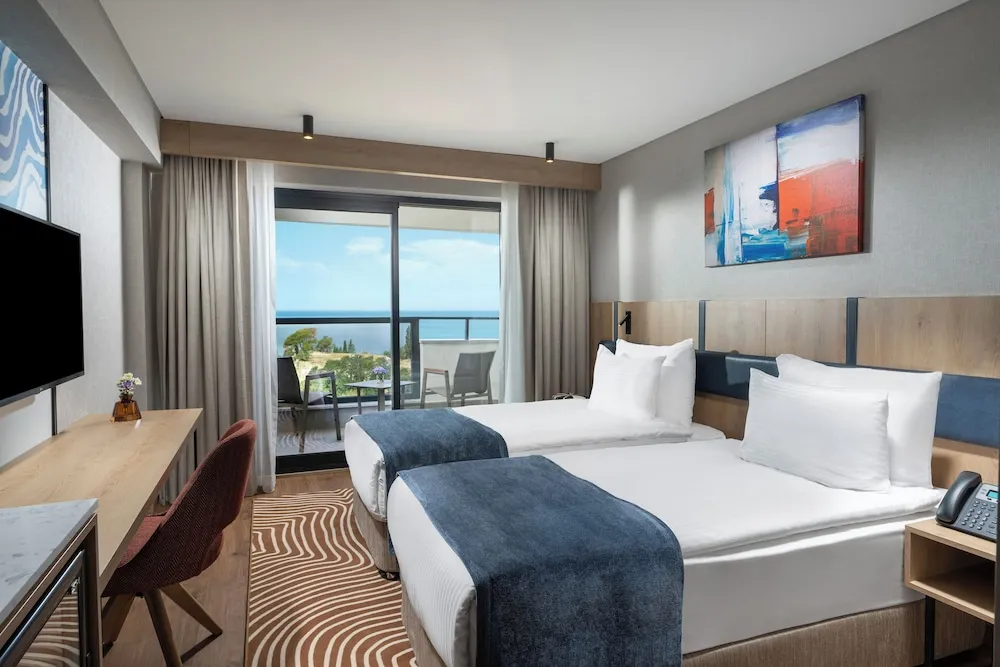 Superior Room with 2 Single Beds, Sea View