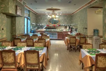 Nil Hotel