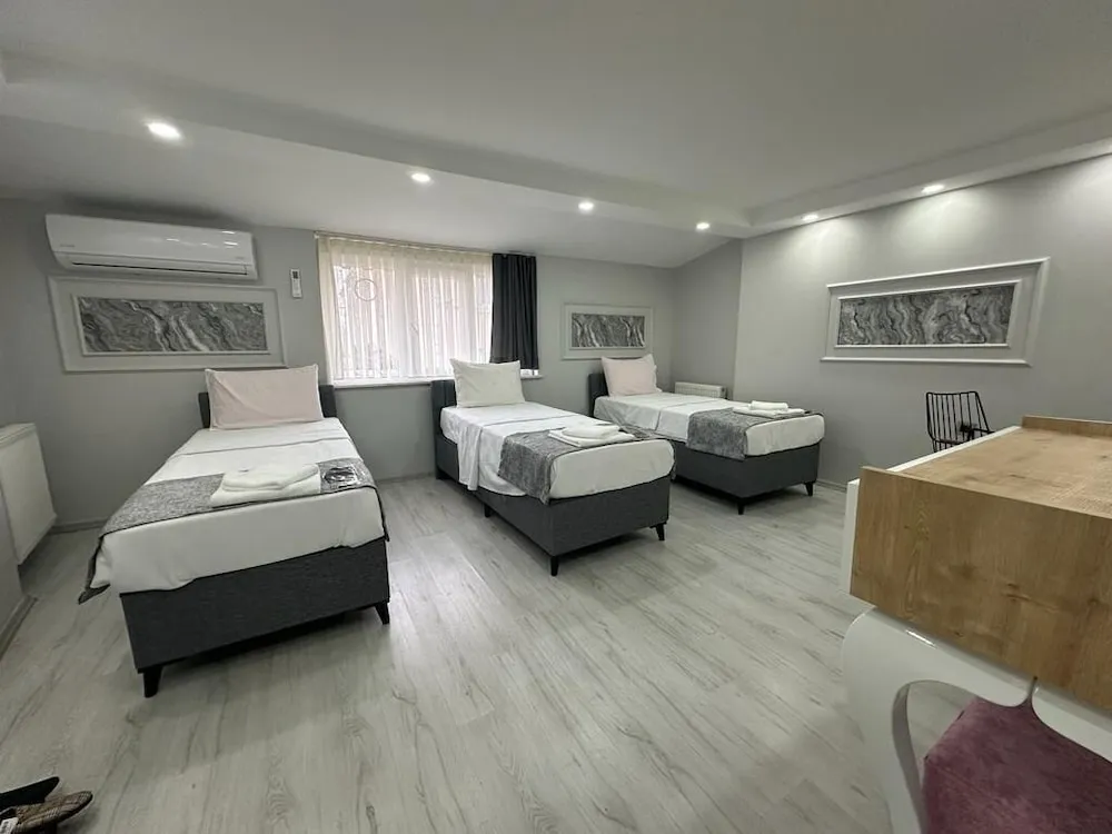 Deluxe Stüdyo Süit
