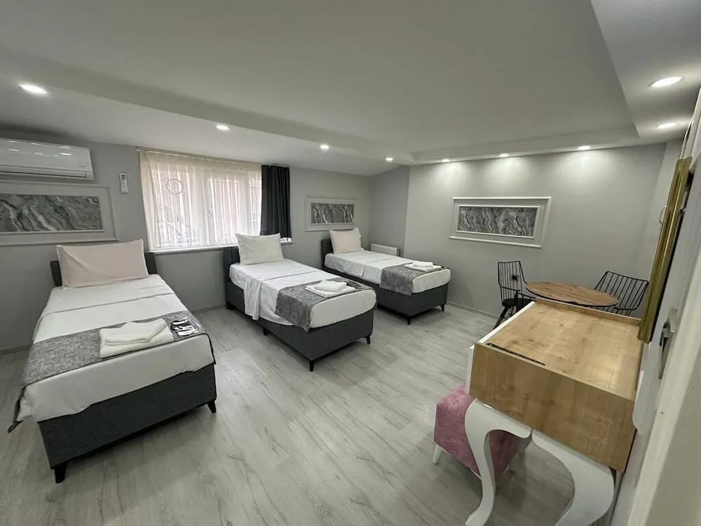 Deluxe Stüdyo Süit