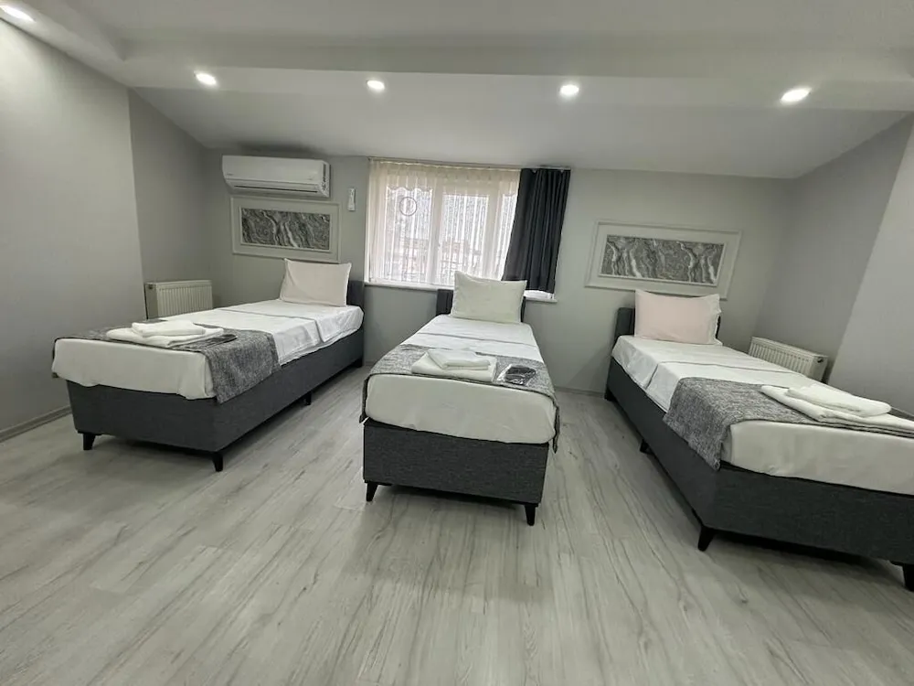 Deluxe Stüdyo Süit