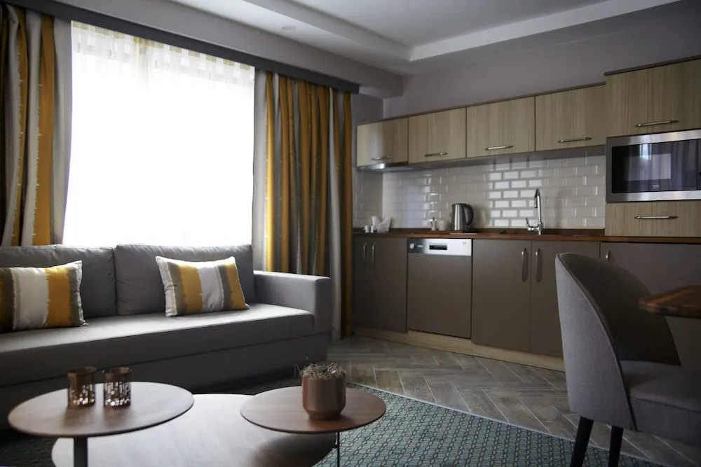 Deluxe Junior Suite