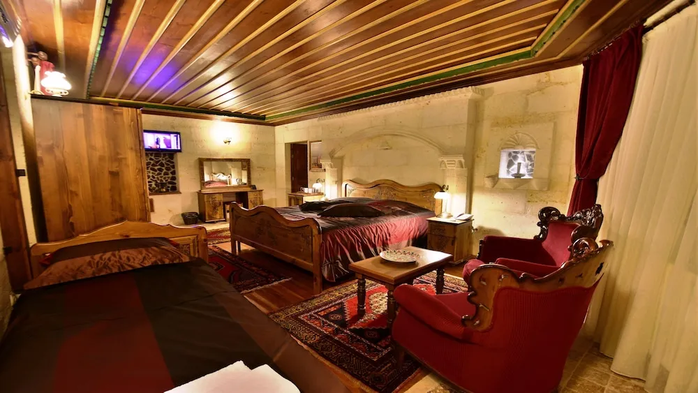 Economy Üç Kişilik Oda