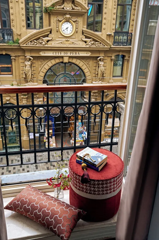 Deluxe Room with Istiklal Avenue View