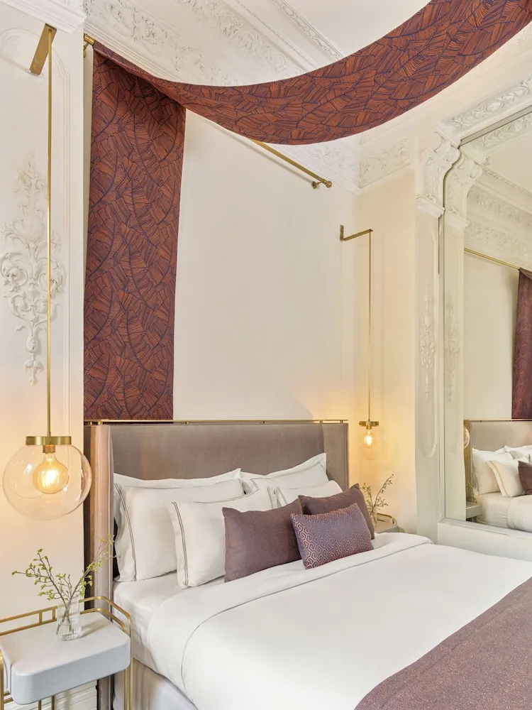 Premier Room with Istiklal Avenue View