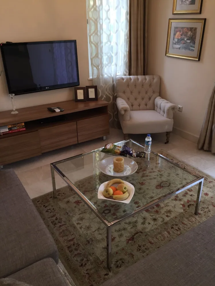 Standard Oda, Bahçe Manzaralı