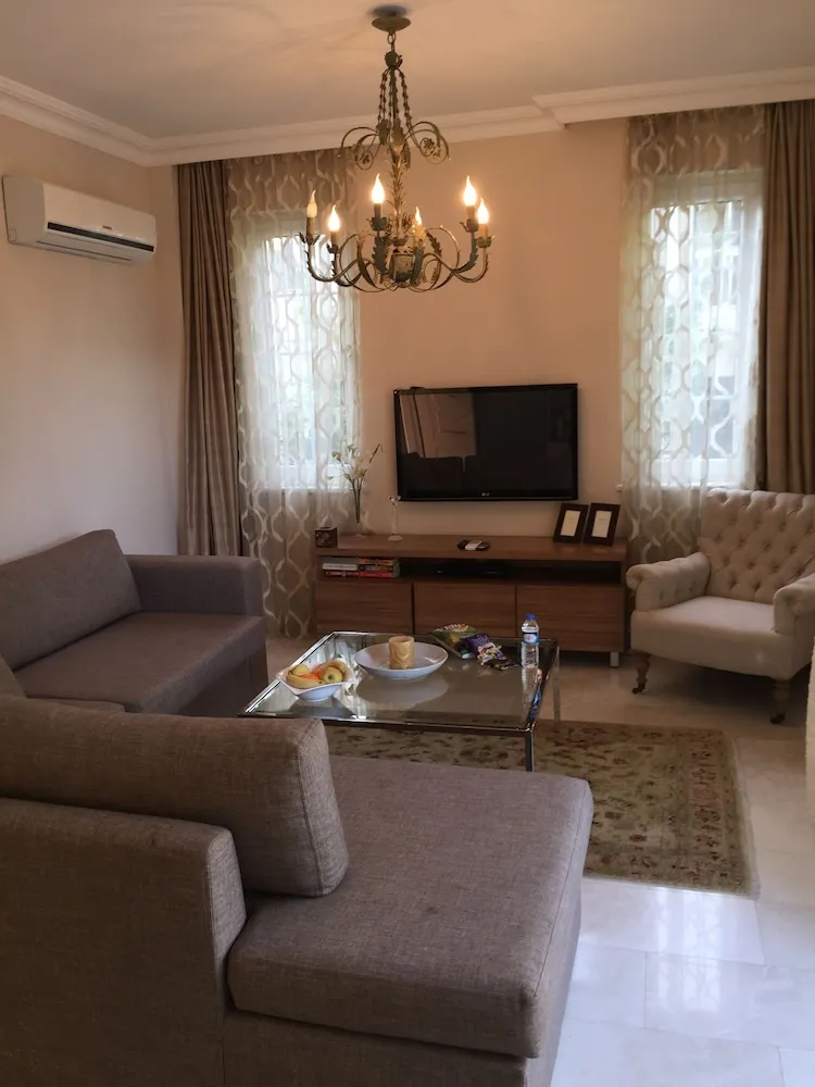 Standard Oda, Bahçe Manzaralı