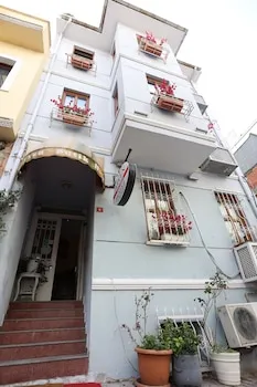 Arven Hotel