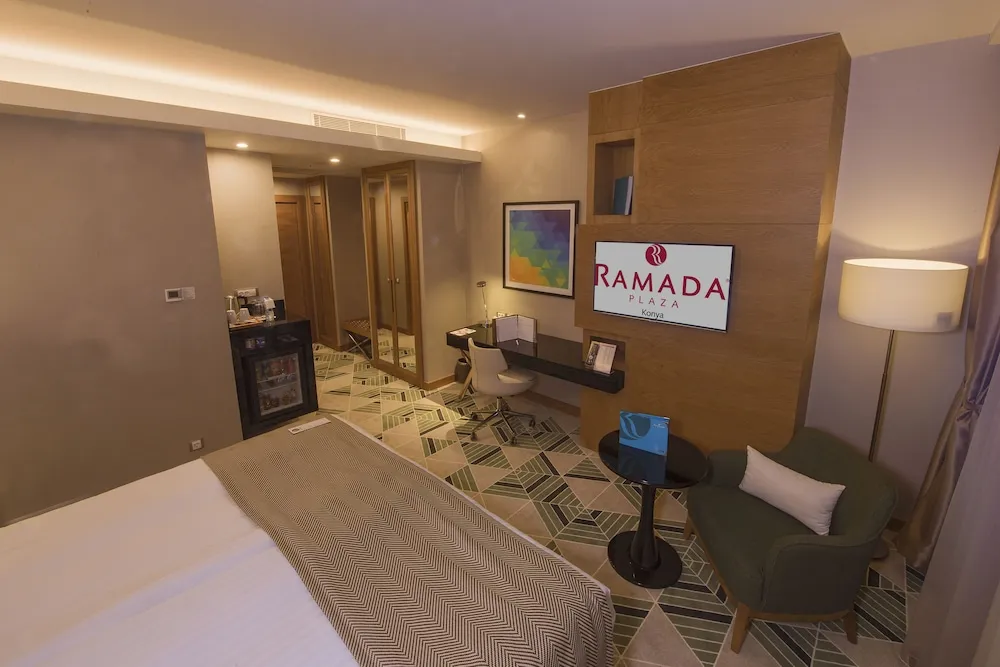 Oda, 1 En Büyük (King) Boy Yatak, Sigara İçilebilir