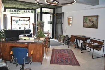 Numi Hotel