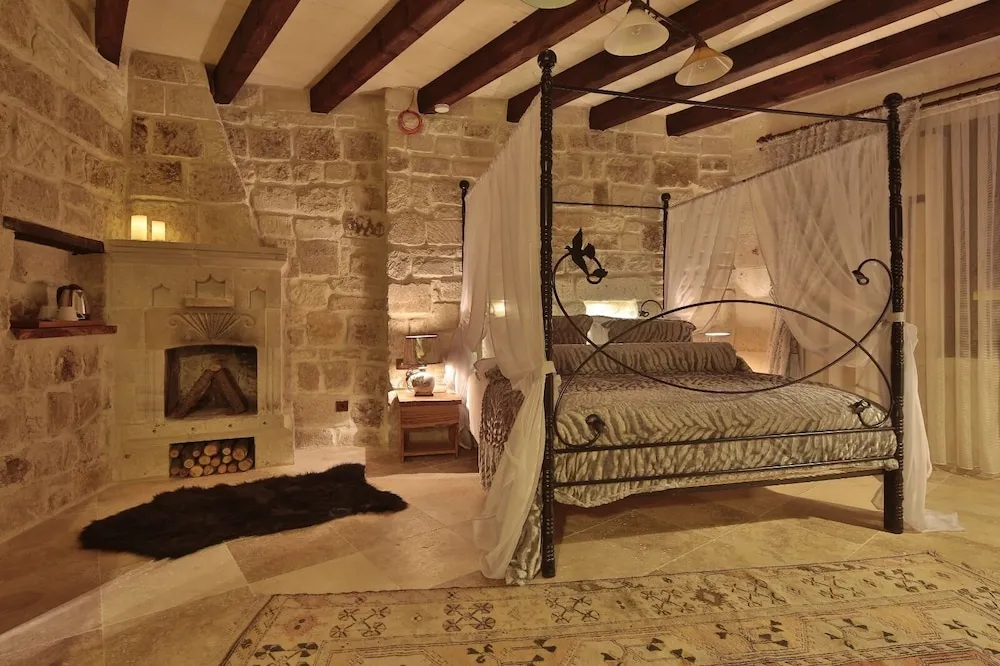 Royal Süit, 1 En Büyük (King) Boy Yatak, Tepe Manzaralı