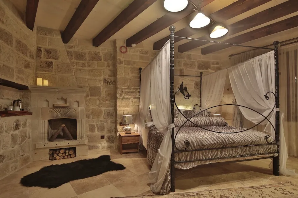 Royal Süit, 1 En Büyük (King) Boy Yatak, Tepe Manzaralı