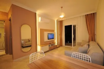 Isla Apartments
