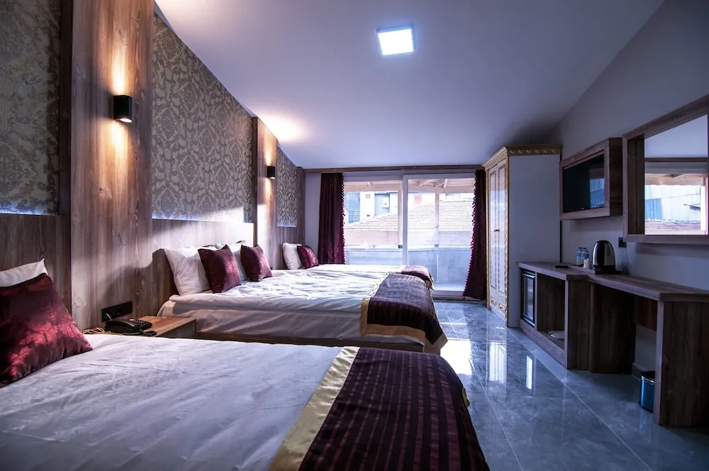 Superior Dört Kişilik Oda