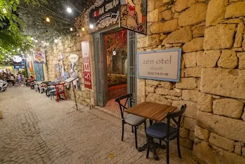 Zen Alaçatı Otel