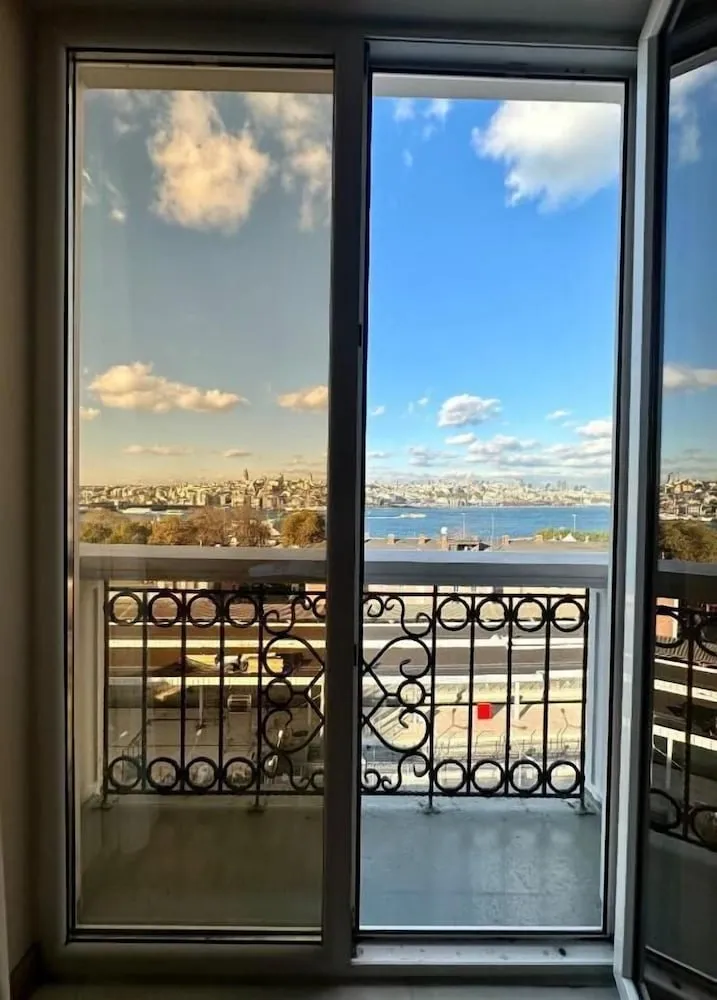 Standard Tek Büyük veya İki Ayrı Yataklı Oda, Sigara İçilmez, Deniz Manzaralı