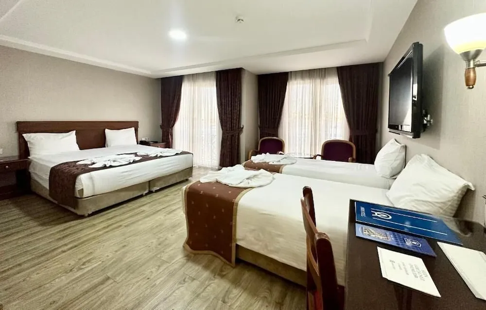 Family Dört Kişilik Oda, 1 Yatak Odası, Sigara İçilmez, Şehir Manzaralı