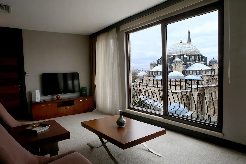 King Suite