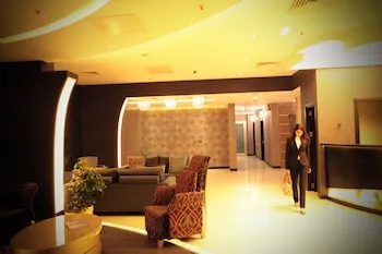 Edis Premier Hotel