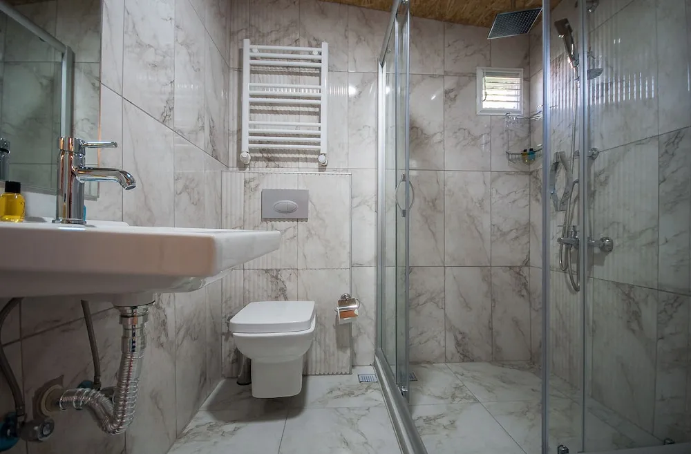 Çatı Katı Süiti (Penthouse)