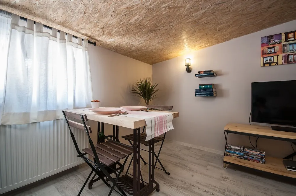 Çatı Katı Süiti (Penthouse)