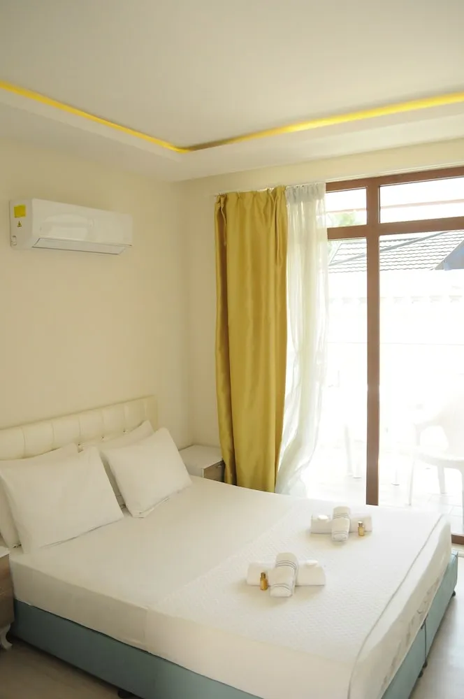 Deluxe Oda, 1 Yatak Odası, Balkon
