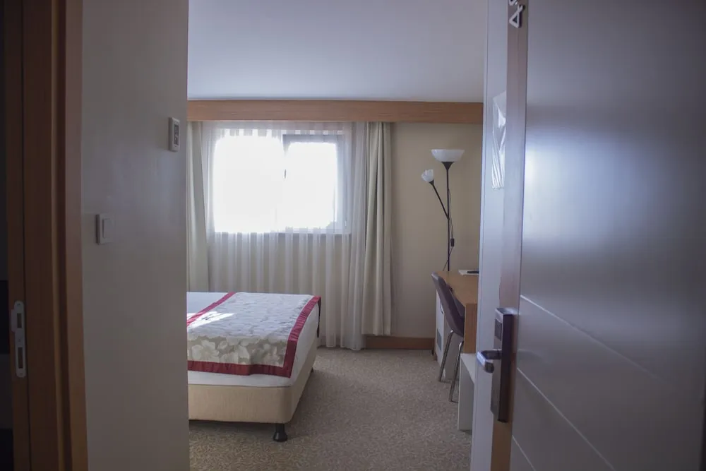 Economy Loft Room