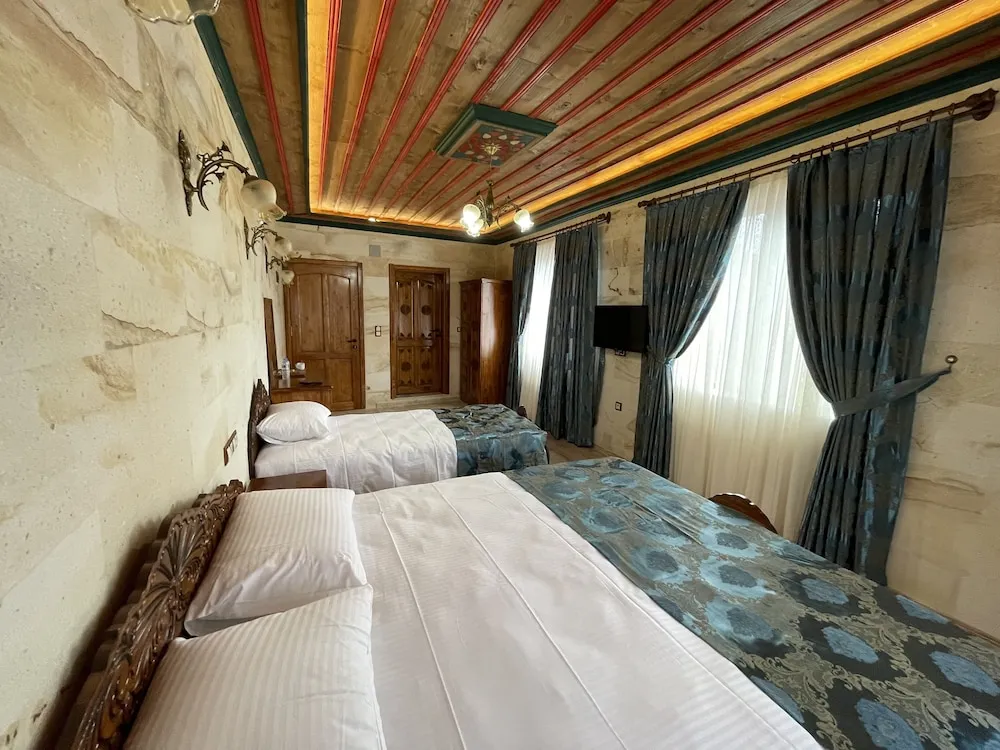 Deluxe Üç Kişilik Oda, 1 Yatak Odası