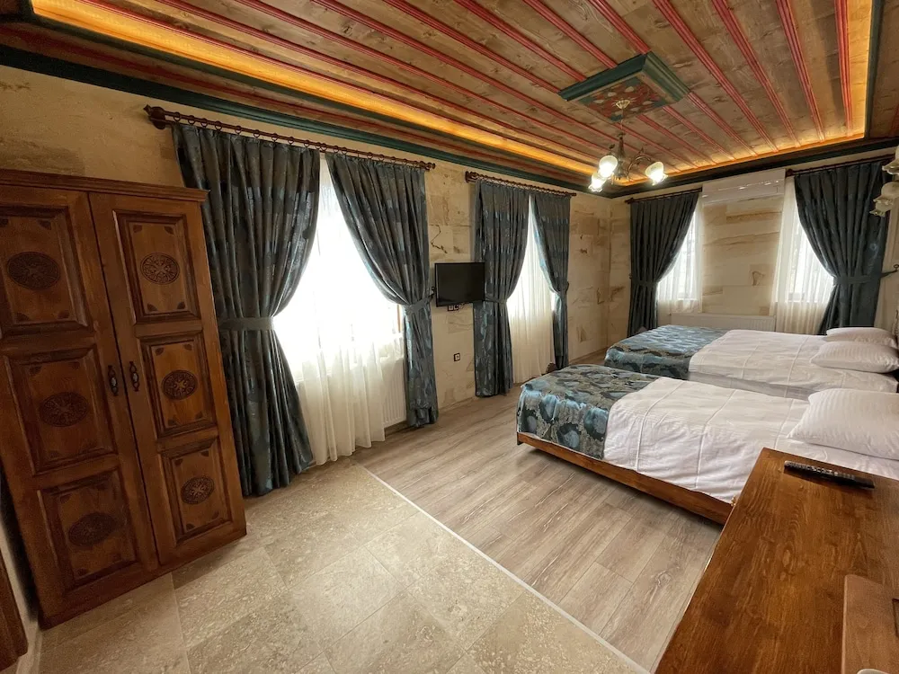 Deluxe Üç Kişilik Oda, 1 Yatak Odası